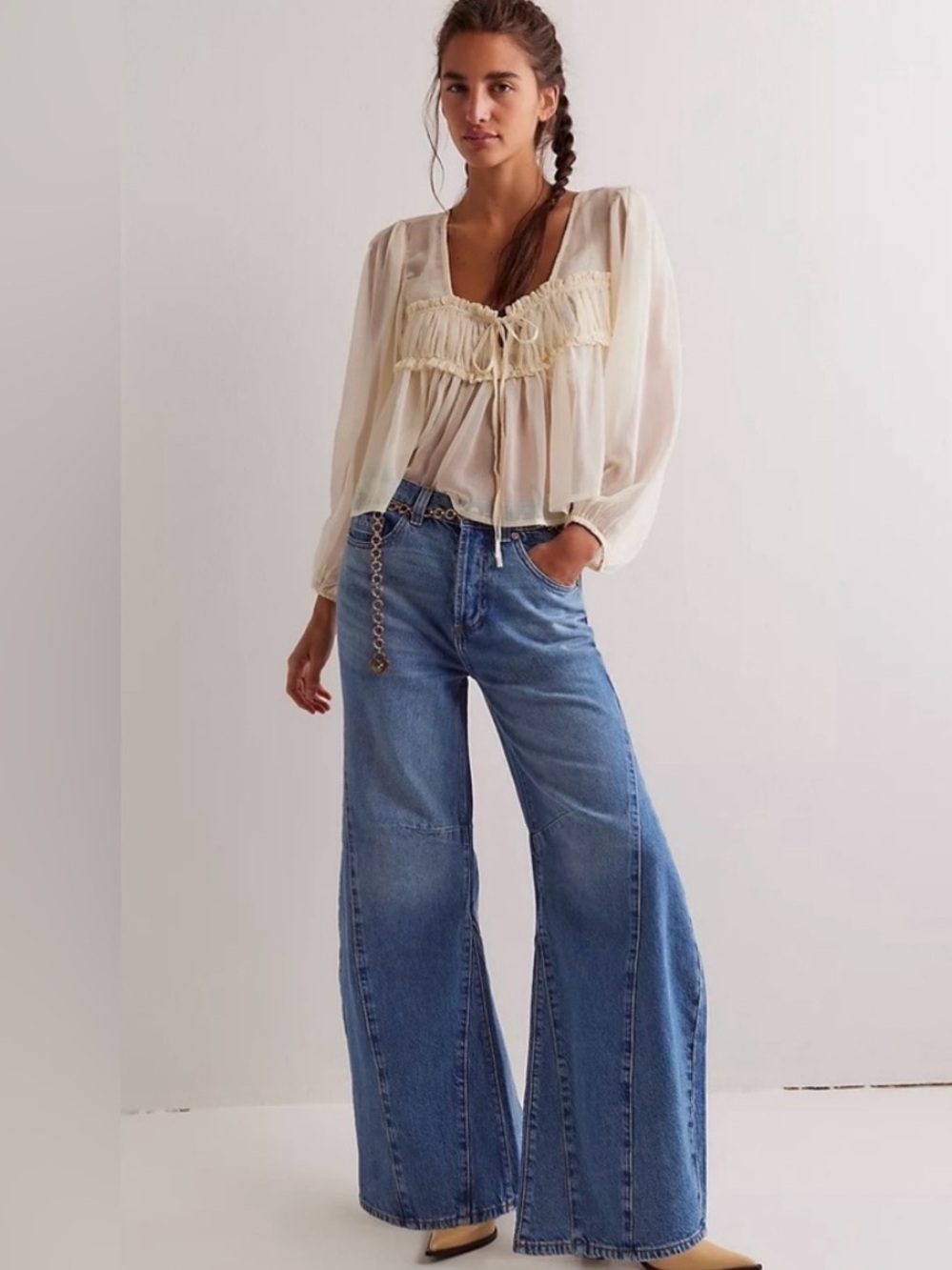 We The Free Women's Eden High Slouchy Wide Leg Jeans in Homefree Size 31 NWT - Picture 2 of 13